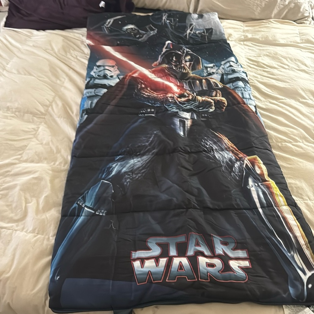 Star Wars kids sleeping bag. Never used
